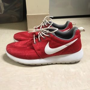 Nike Roshe runs