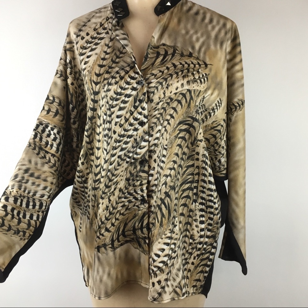 Tan black feather print button down blouse XS