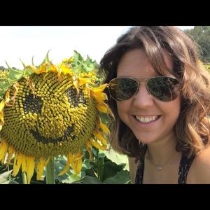 Meet your Posher, Kendra