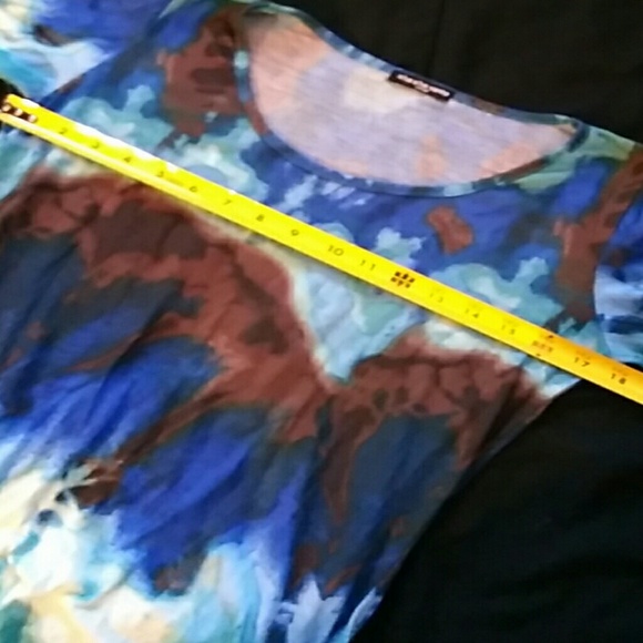 NEW! {Cha Cha Vente} Boho Tie-Dye Crinkle Tee - Picture 7 of 8