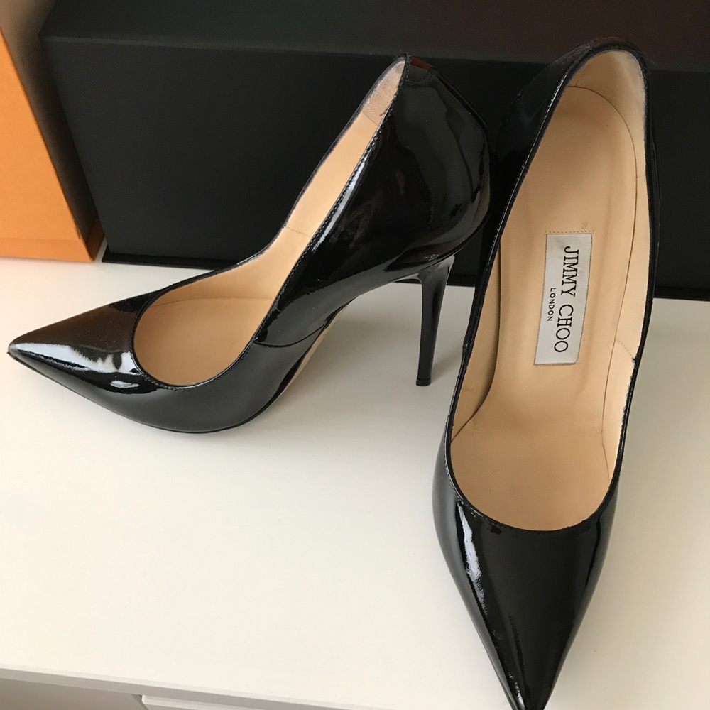 Jimmy choo pumps