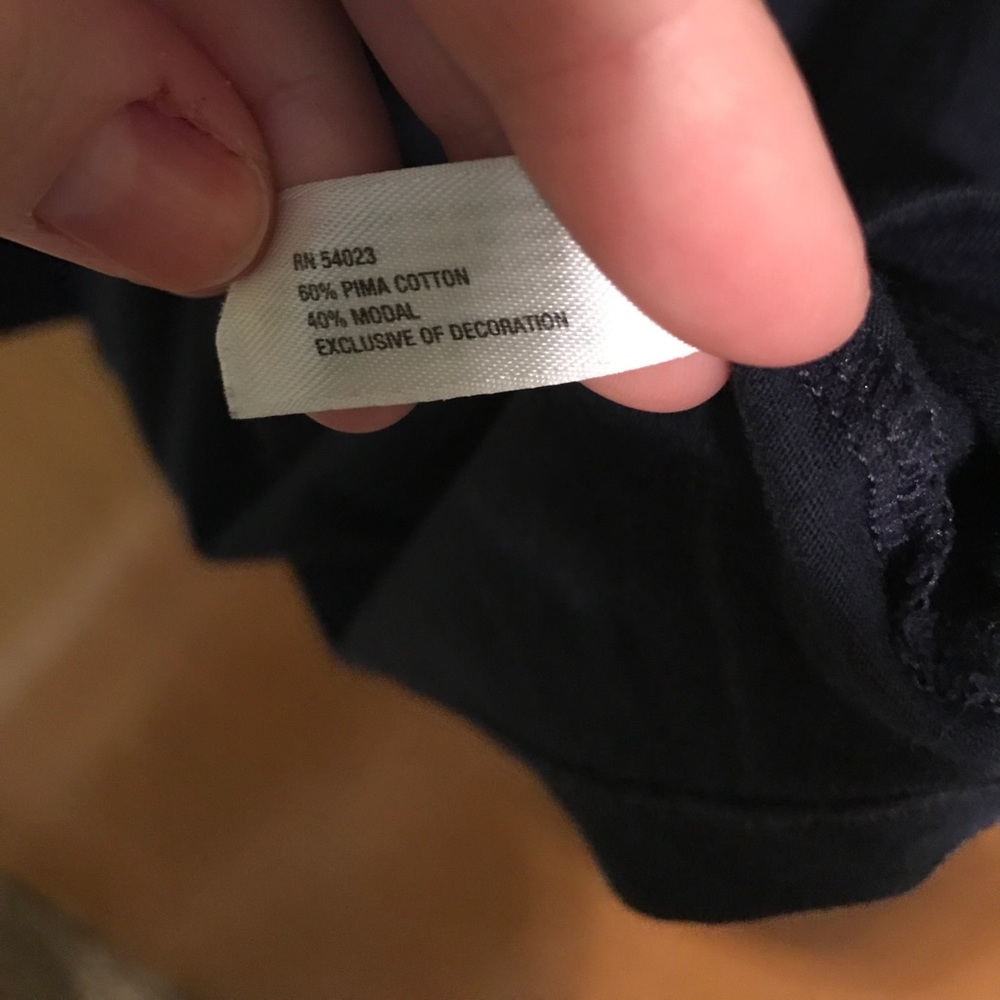 Gap tshirt - Picture 4 of 4