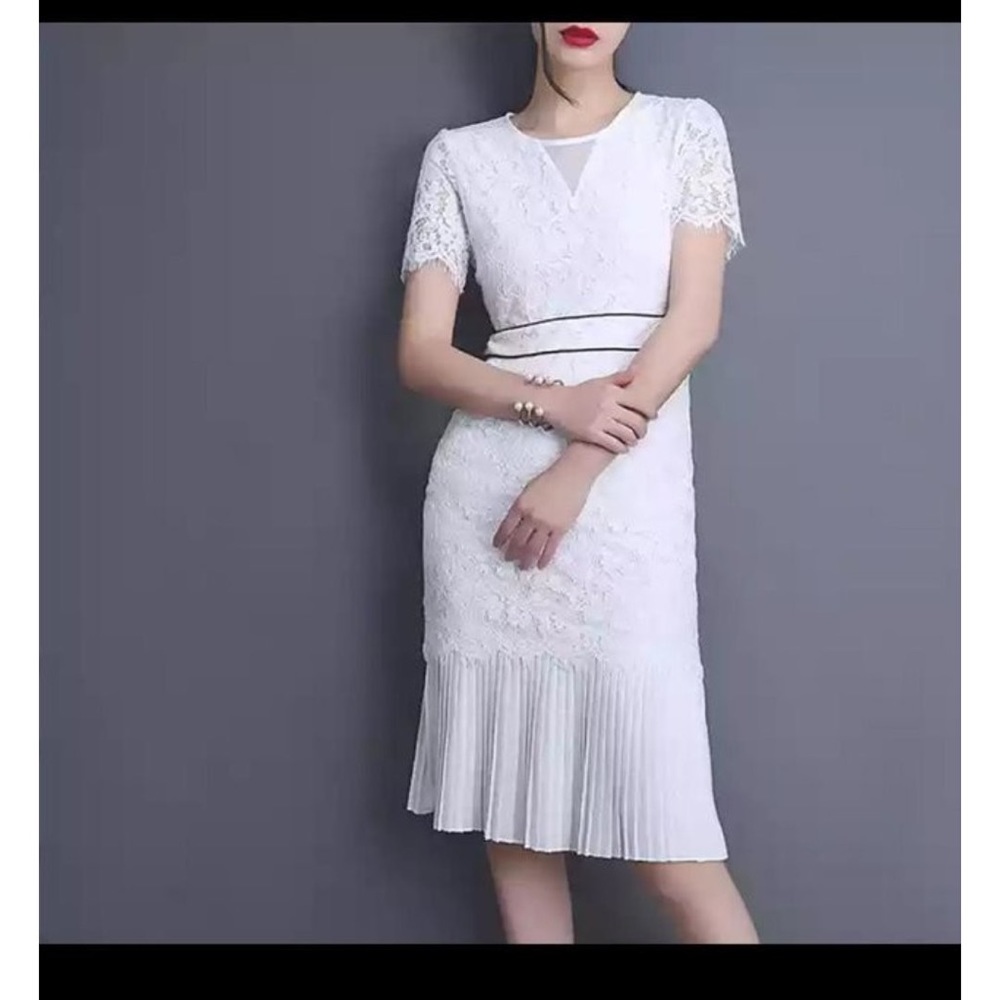 Elegant lace dress