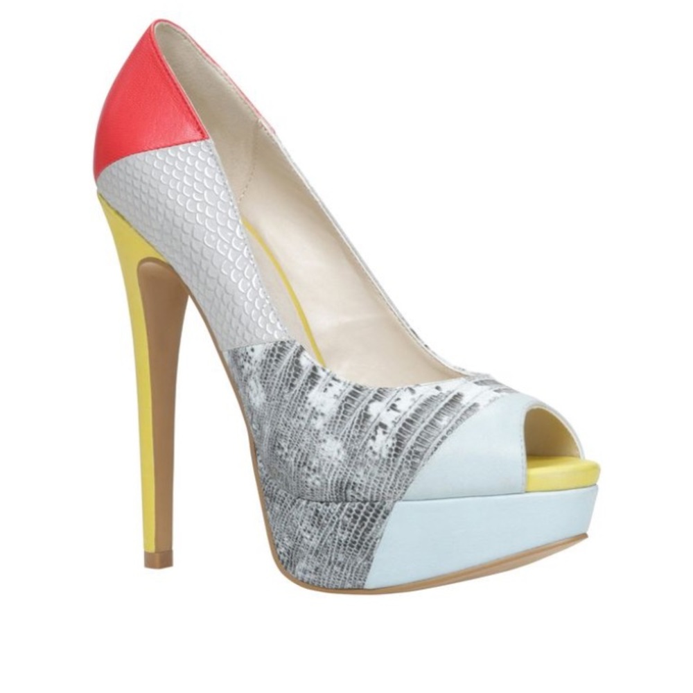 Peep Toe Heels - Picture 2 of 7