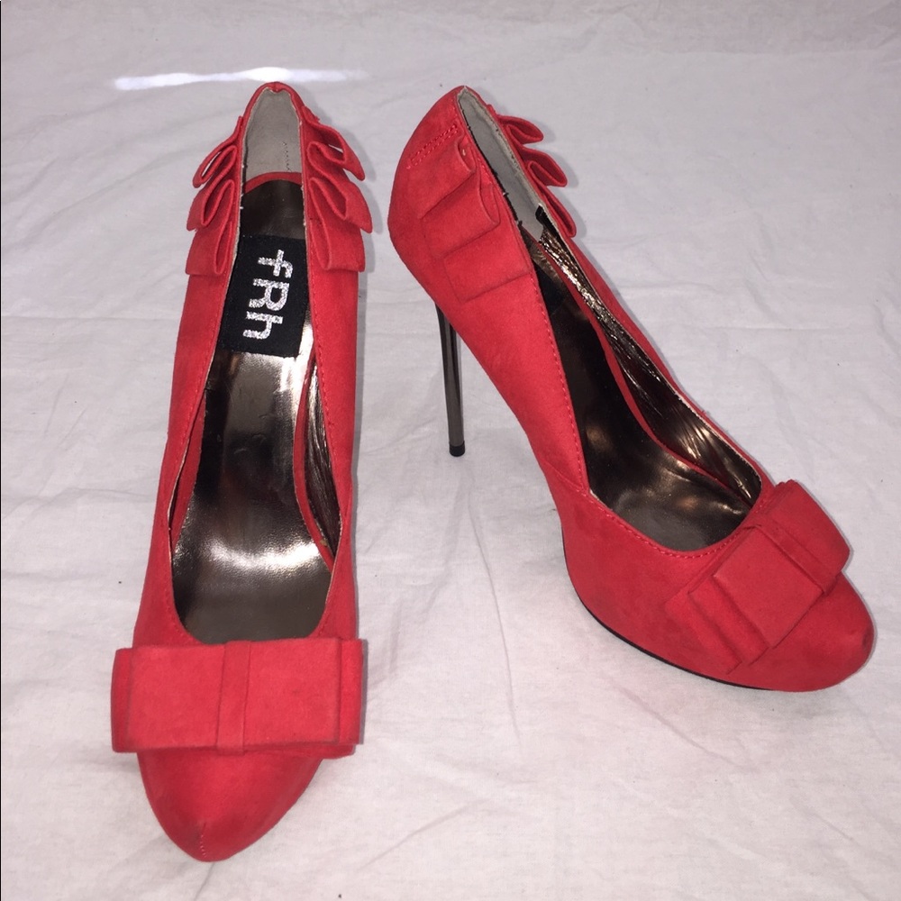 Red Suede FRH Stiletto Pumps with bows Size 8.5