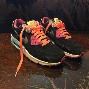 Nike Air Max size 6Y