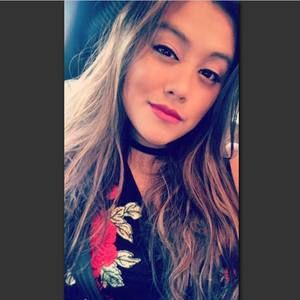 Meet your Posher, Cynthia