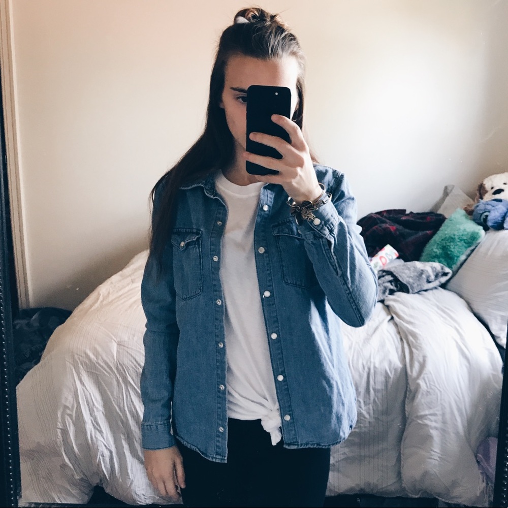 Forever 21 Buttoned-Down Denim Top
