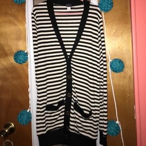 XS Cardigan