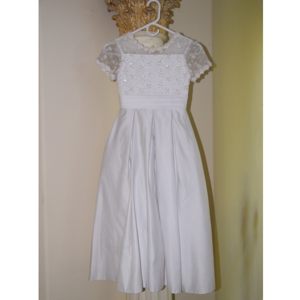 Bridal flower girl dress