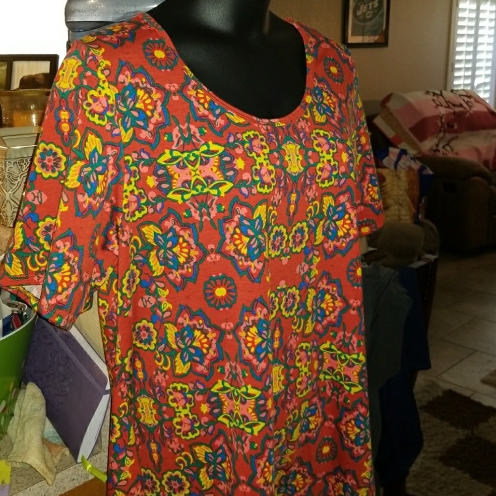 Lularoe 3xl perfect t