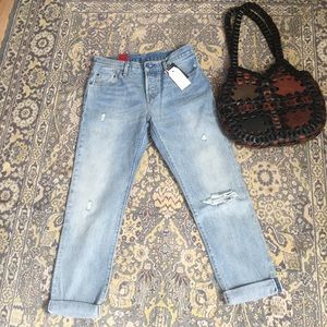 Tapered leg button fly waist 27 length 32