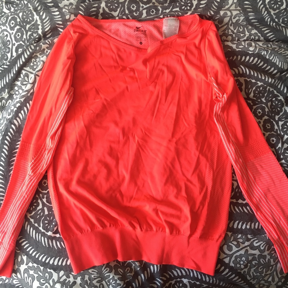 Nike Dri-Fit Long Sleeve