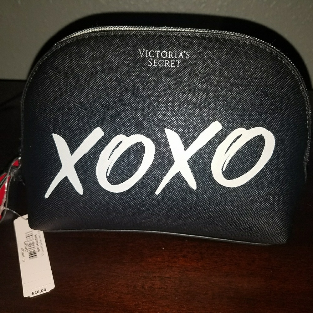 NWT Victoria Secret Makeup Bag XOXO