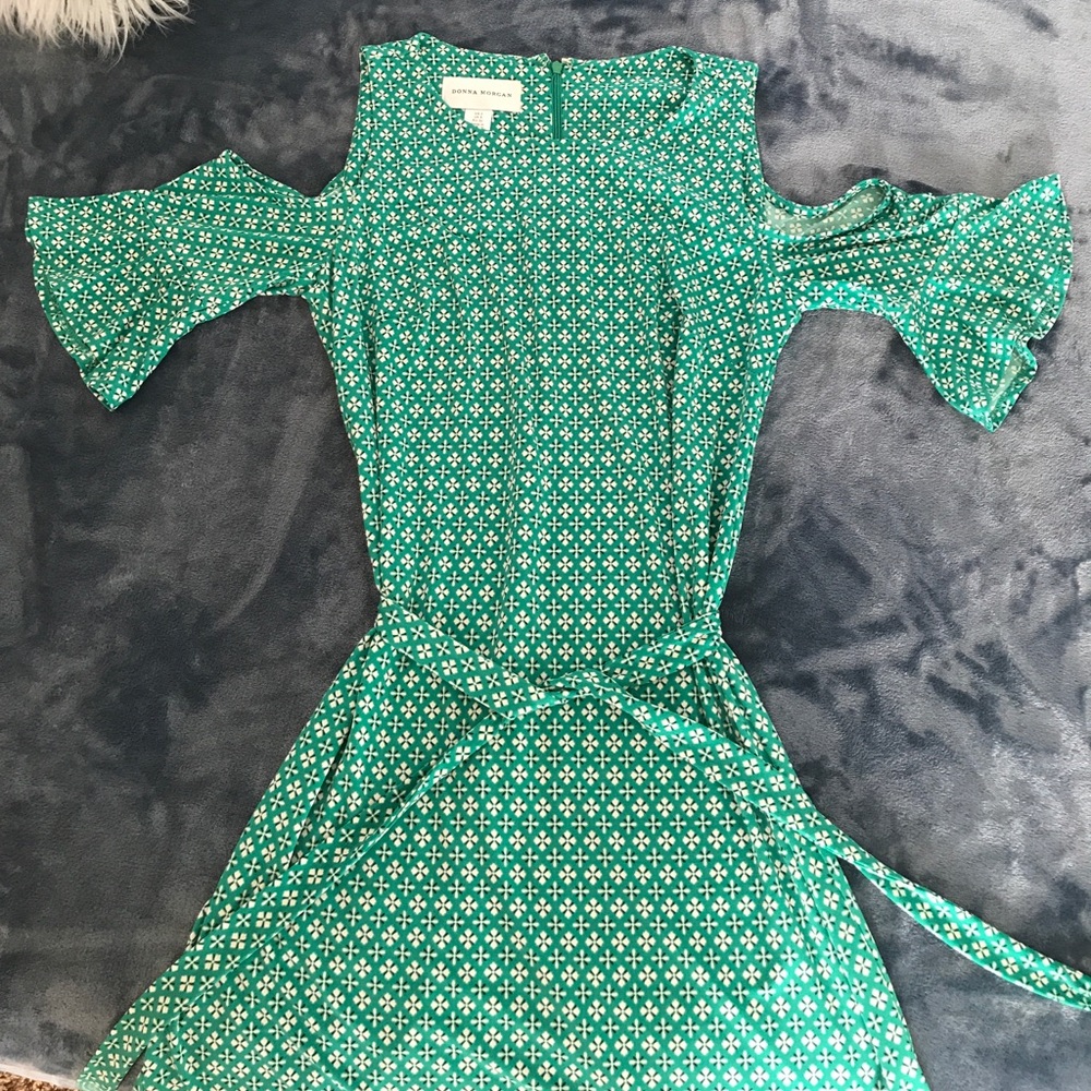 Cold Shoulder Print Henley Shift Dress