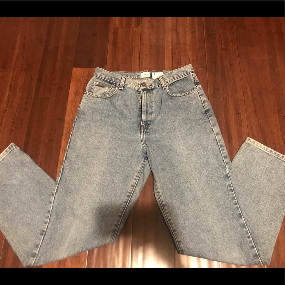 Calvin Klein high waisted jeans 😊