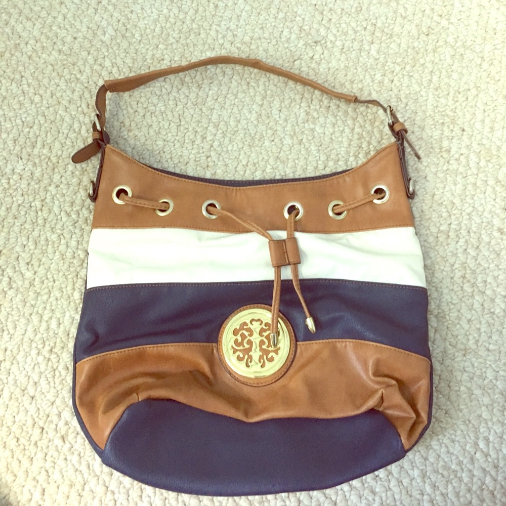 Shoulder bag
