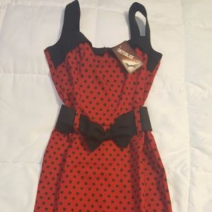 Adorable stretchy red and black knee length dress