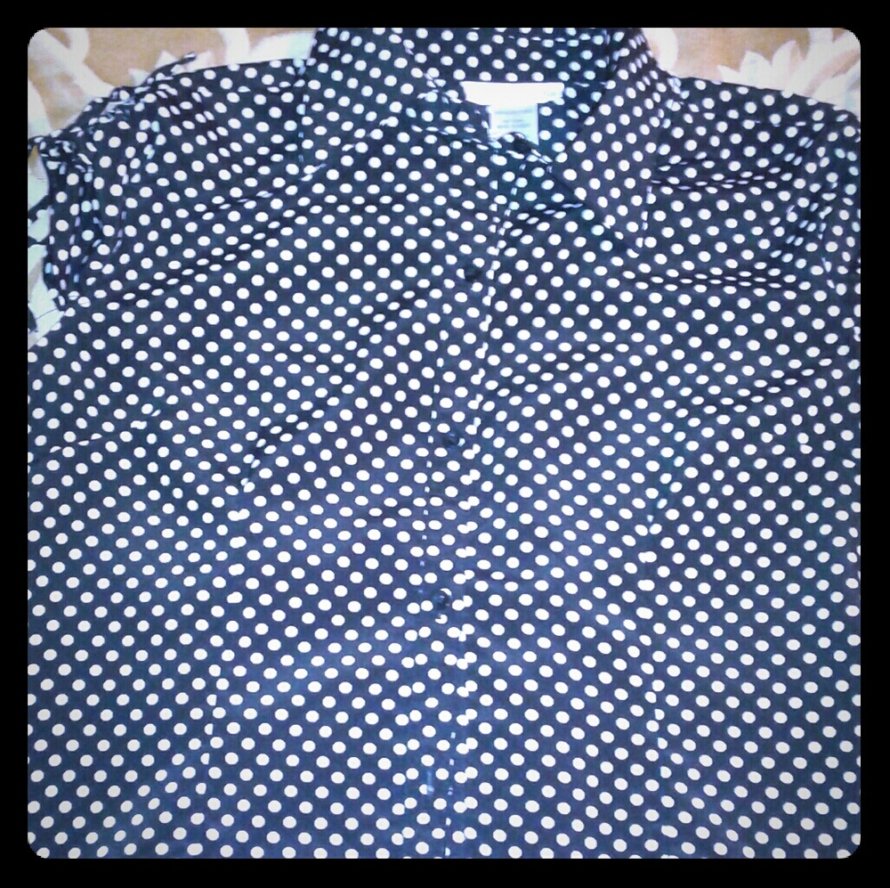100% Polyester Polka dot top