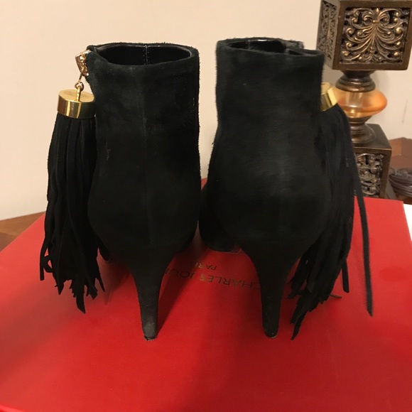 Shoes - Picture 4 of 4