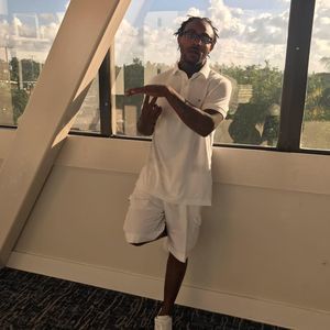 Meet your Posher, Emery