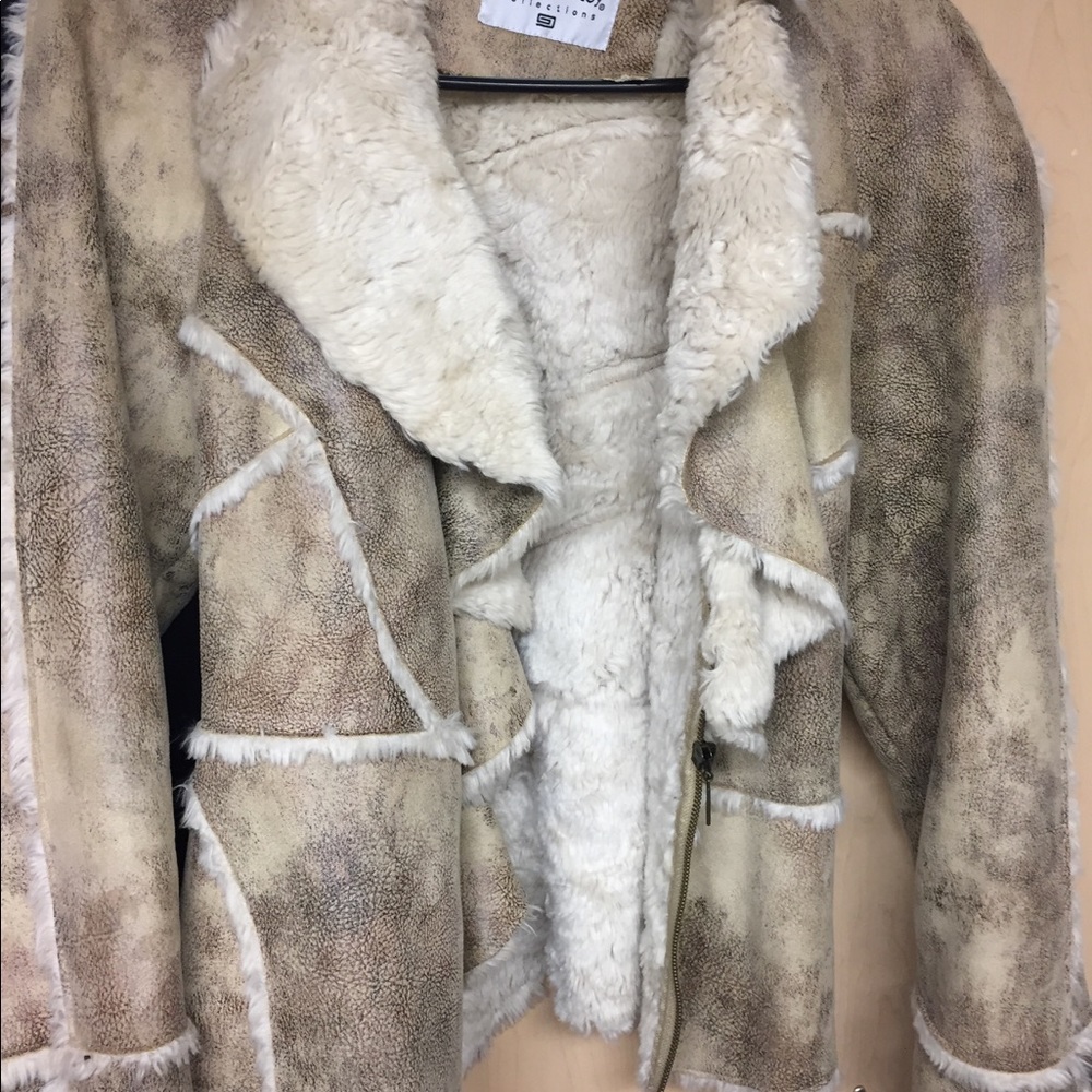 Woman's sheepskin style jacket