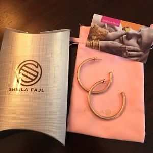 Sheila Fajl Everyone’s Favorite Small Hoops