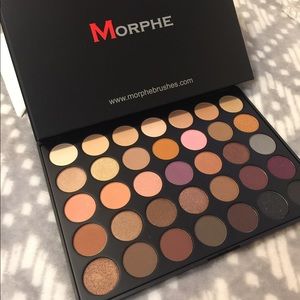 Brand new morphe palette
