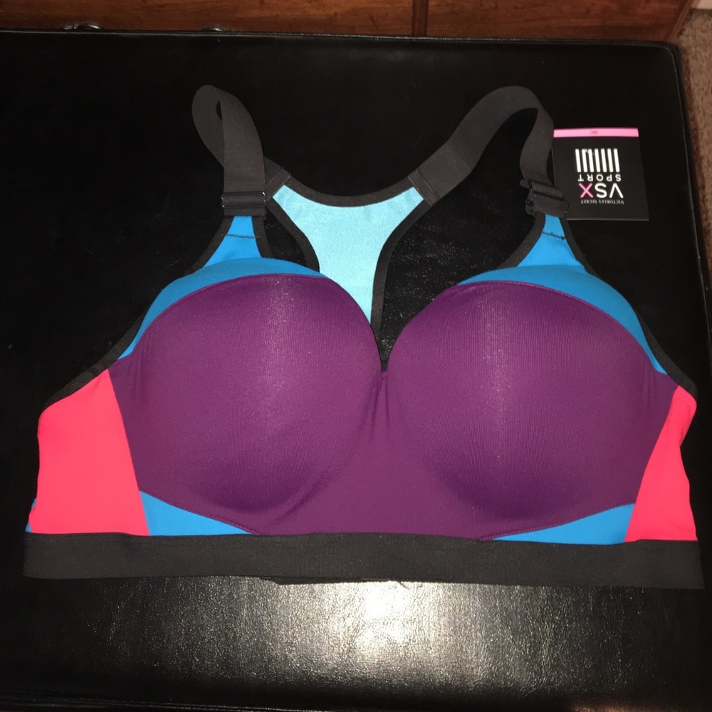 RE POSH!! Victoria’s Secret sport bra!