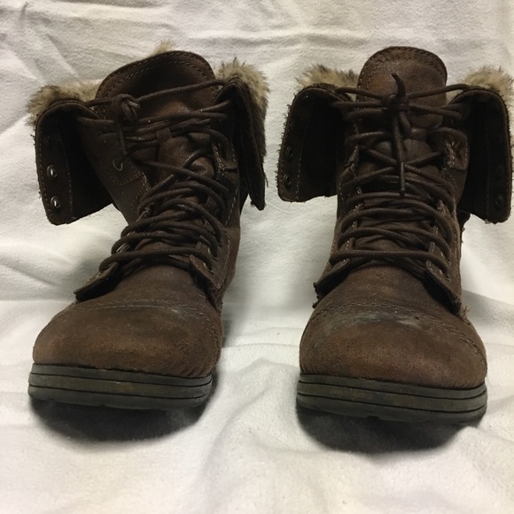 Brown faux leather/suede boots with a bit of fur. - Picture 2 of 3