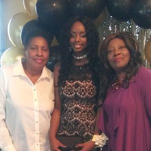 Meet your Posher, Theoplis