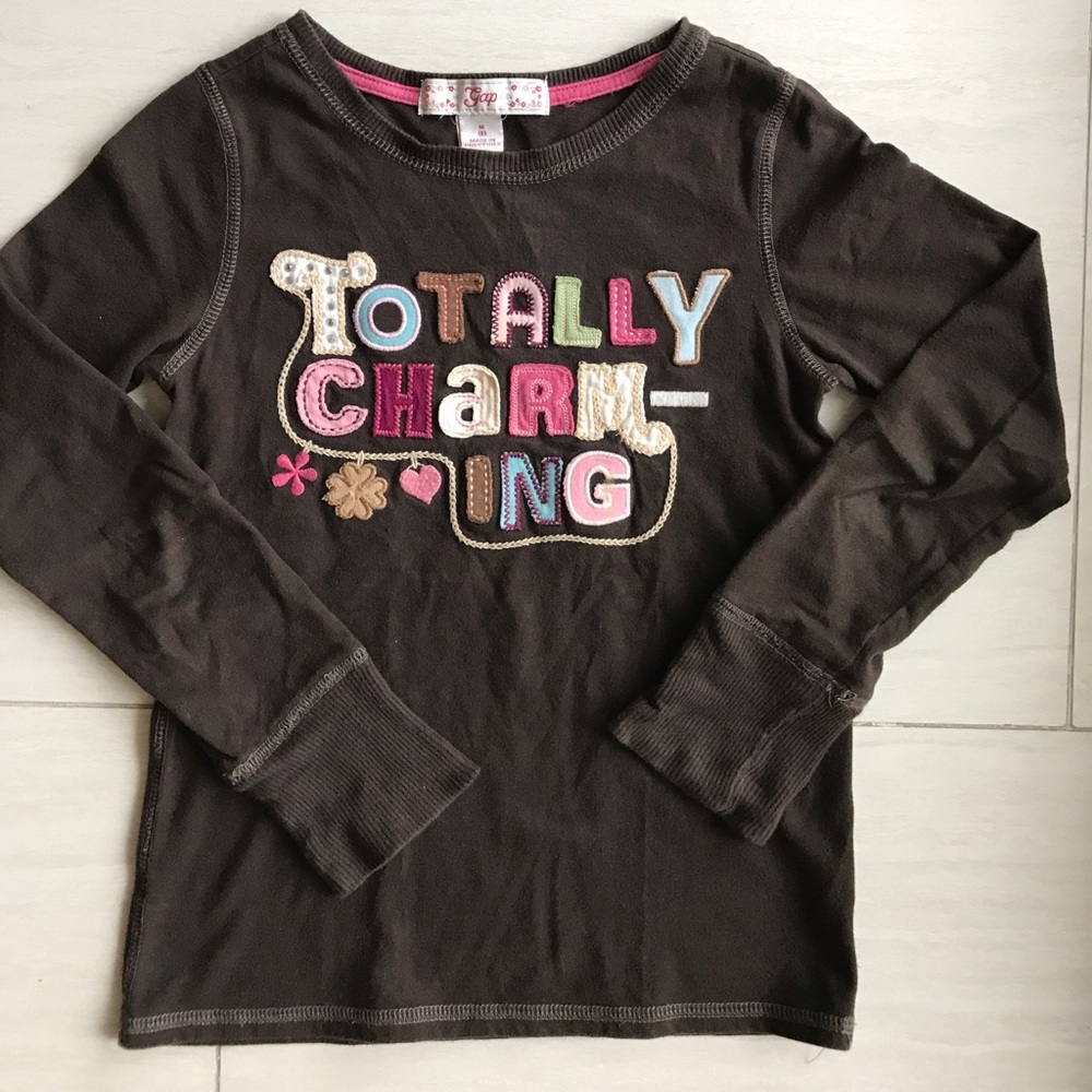 Gap Kids adorable long sleeve tee