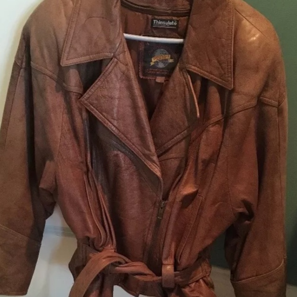 Beautiful soft leather Wilson’s Bomber w Belt