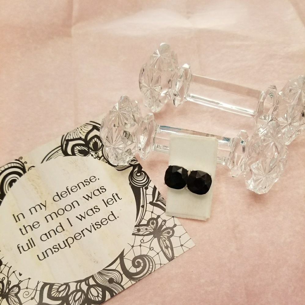 ♠️ Black and Silver Stud Earings ♠️