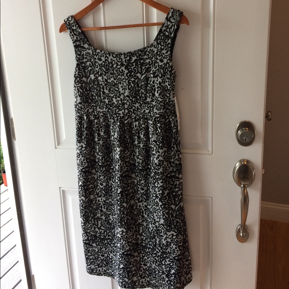 Maternity dress - Liz Lange (for target)