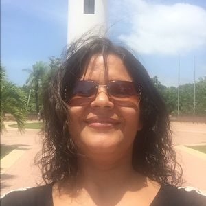 Meet your Posher, Maria