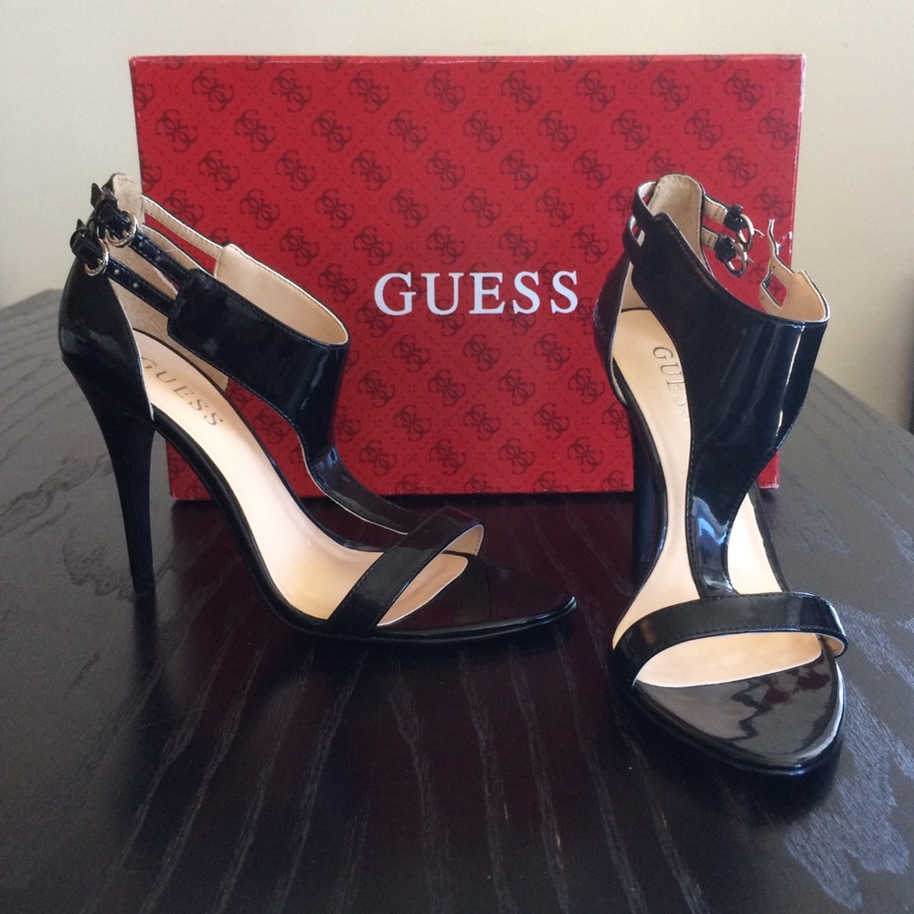 Never been worn Guess heels