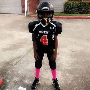 Meet your Posher, Wynndy