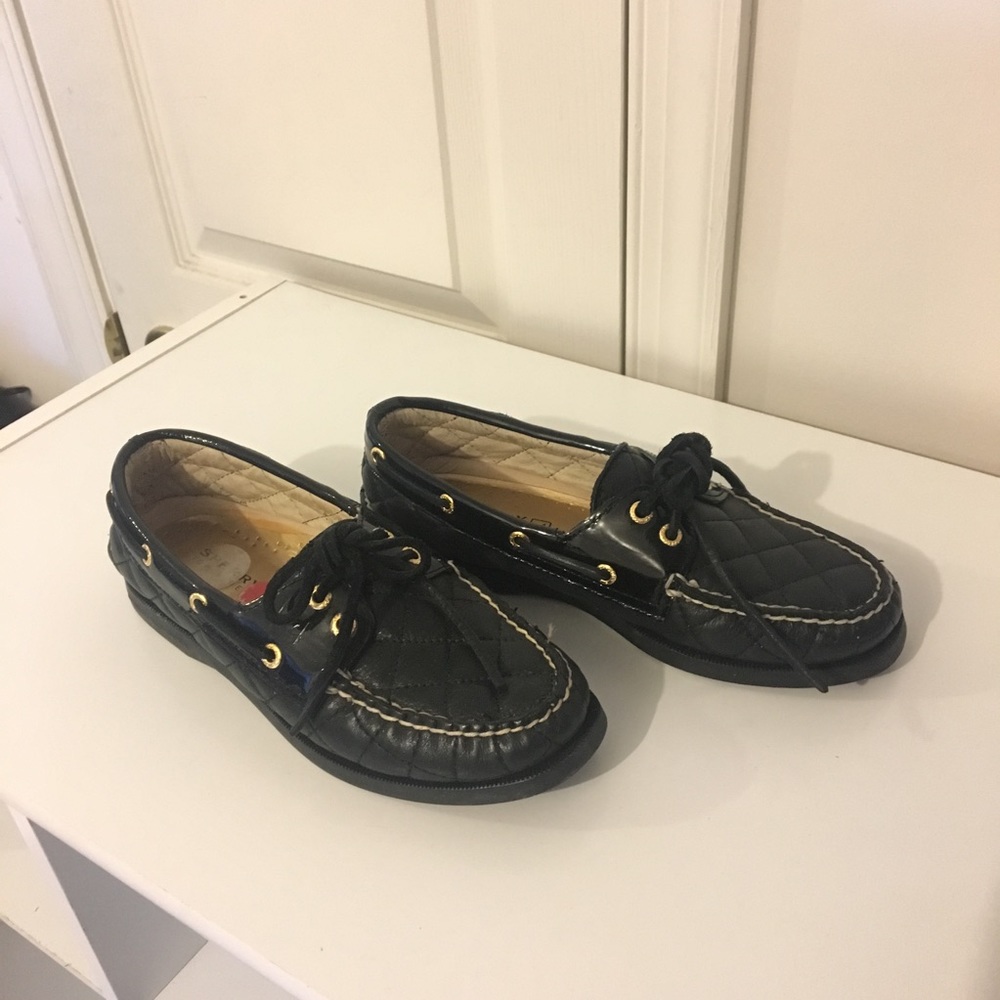 BEAUTIFUL black and gold sperry top-siders