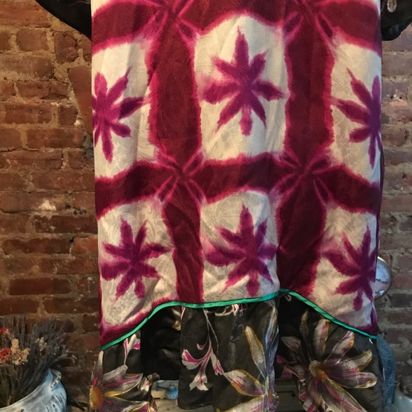 Dress - Picture 3 of 4