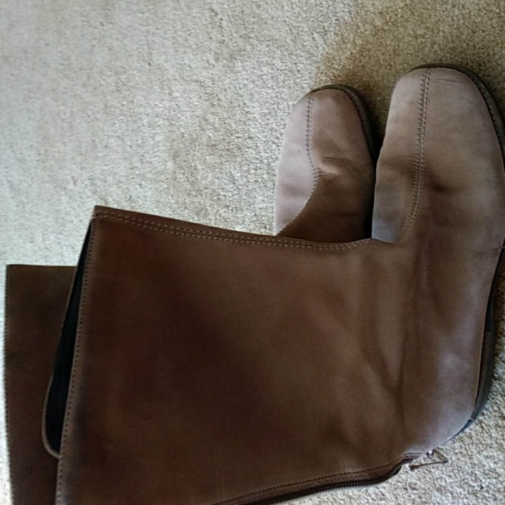 Aerosoles leather boots