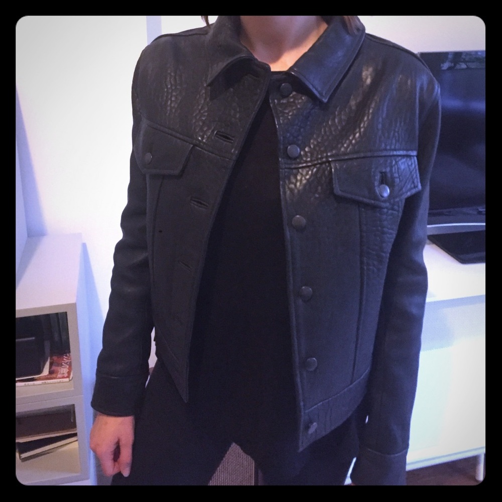 Beautiful Vera Wang leather jacket