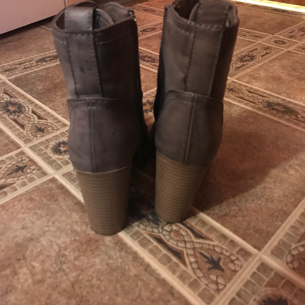 Booties - Picture 3 of 5