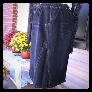 25" denim skirt