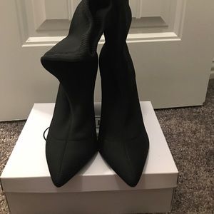 Steve Madden bootie