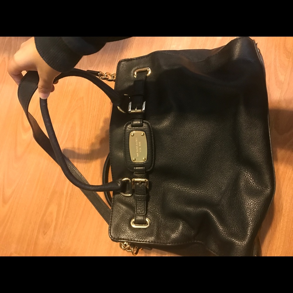 Michael Kors Purse - Picture 3 of 6