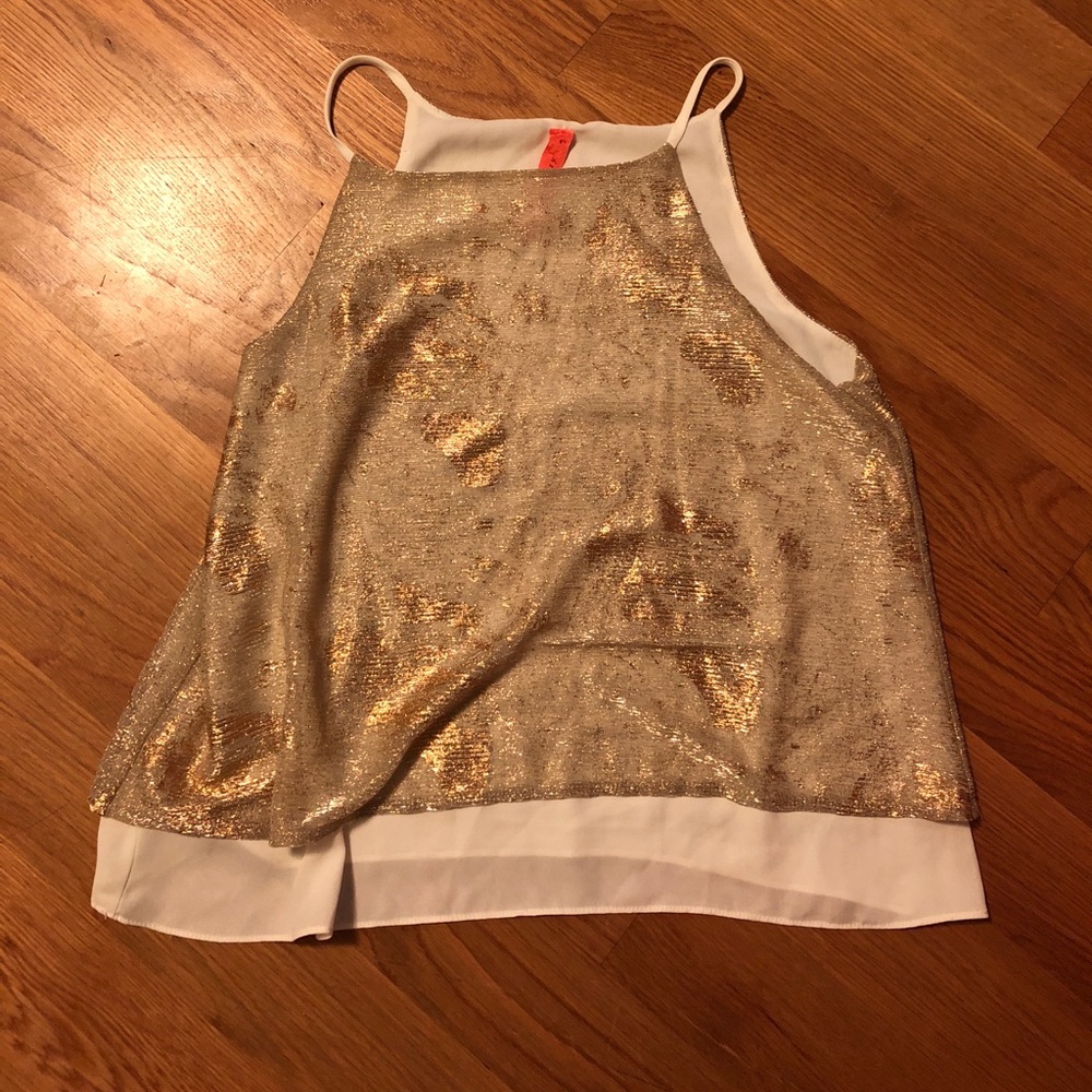 Gold/white tank