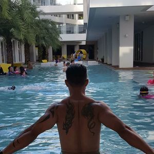 Meet your Posher, Chock-chock