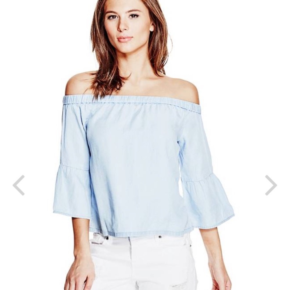 Shoulder top