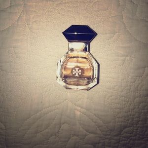 Tory Burch Love Relen Hessly Perfume
